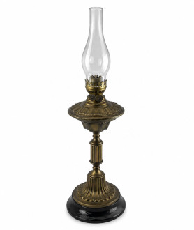 Victorian Oil Lamp Complete with Chimney Victorian Oil Lamp Complete with Chimney