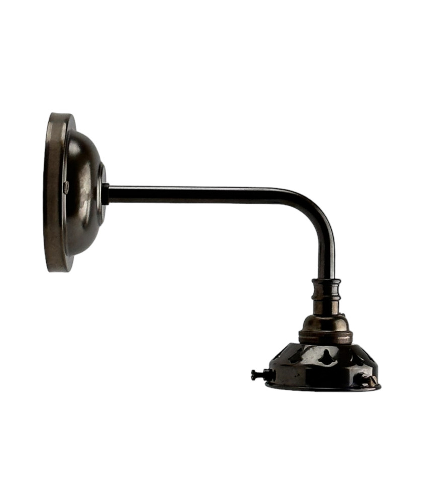 Moncrieff Old English Wall Bracket with Frilled Prismatic Tulip Shade