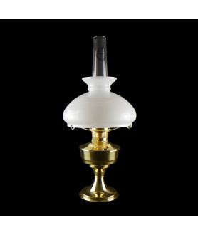 Aladdin Oil Lamp in Brass (With Shade)