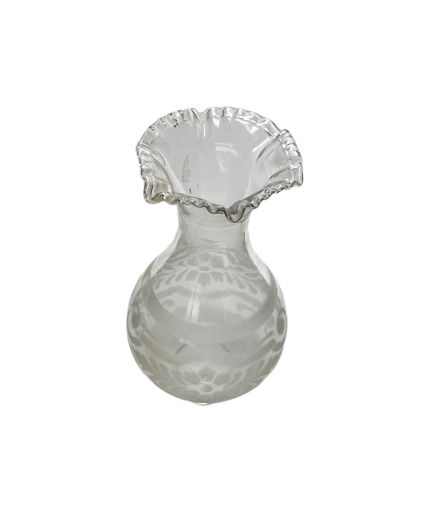 Frilled Patterned Oil Lamp Chimney with 42mm Base